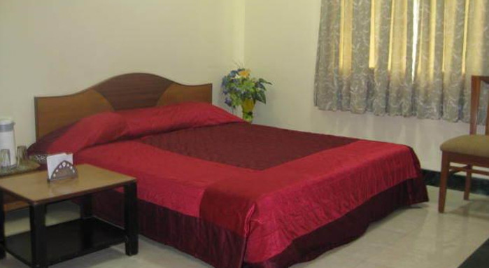 Hotel Manas Residency