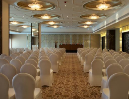 Palladium Hotel, Senapati Bapat Marg, Bombay central