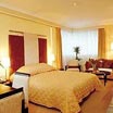 Cts Plaza hotel Rooms